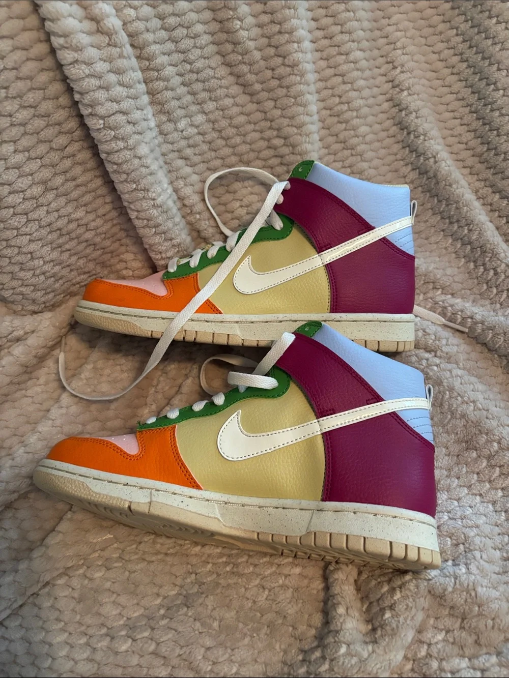 Nike stunning vibrant